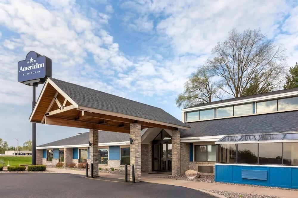 Picture of AmericInn by Wyndham Chippewa Falls