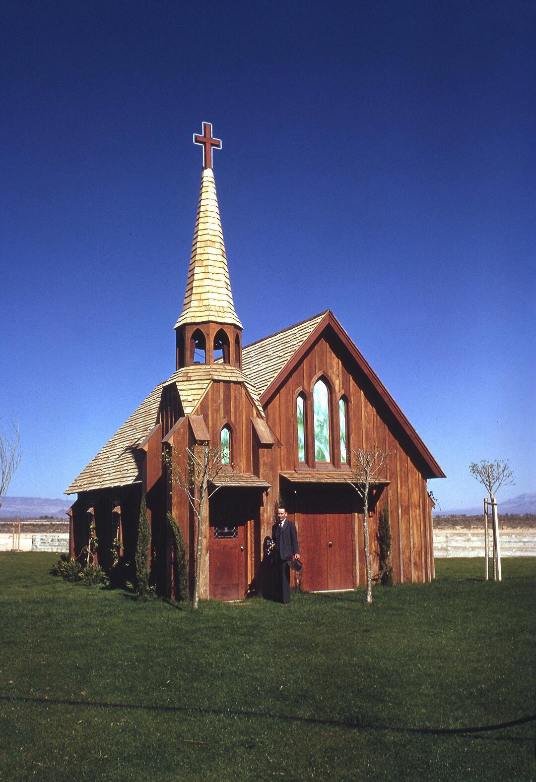5:00 PM Wedding Ceremony @ Little Church of the West