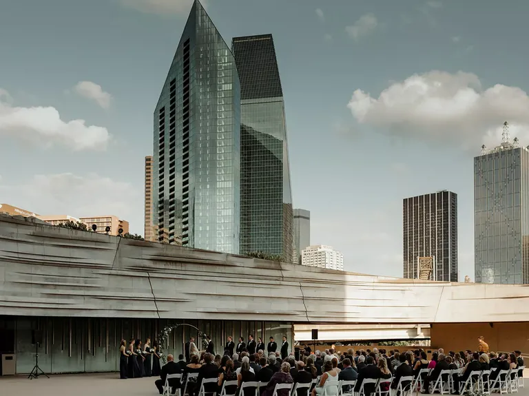 Unique outdoor ceremony space at Perot Museum of Nature and Science wedding venue in Dallas, Texas