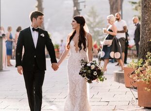 Drawing inspiration from the Renaissance and their venue’s stunning architecture, Kate	Sbarra and Brian Dorgan embraced an Italian Gothic theme for th