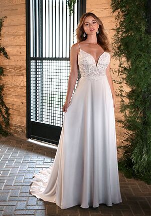 Essense of Australia D3408 A-Line Wedding Dress