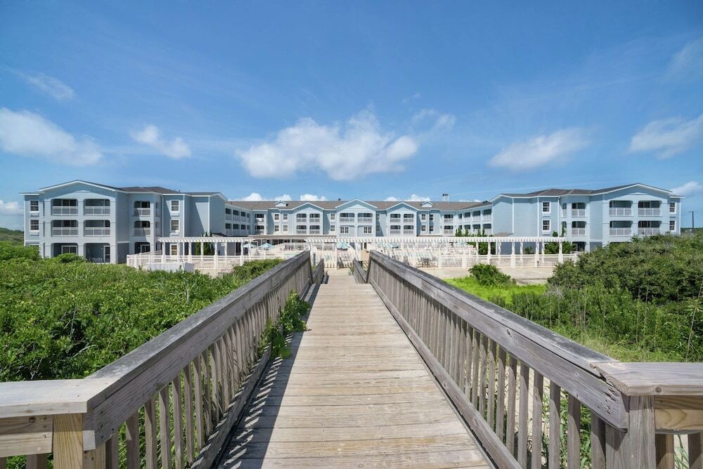 Picture of Hampton Inn & Suites Outer Banks/ Corolla