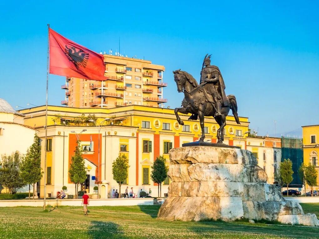 Picture of Skanderbeg Square