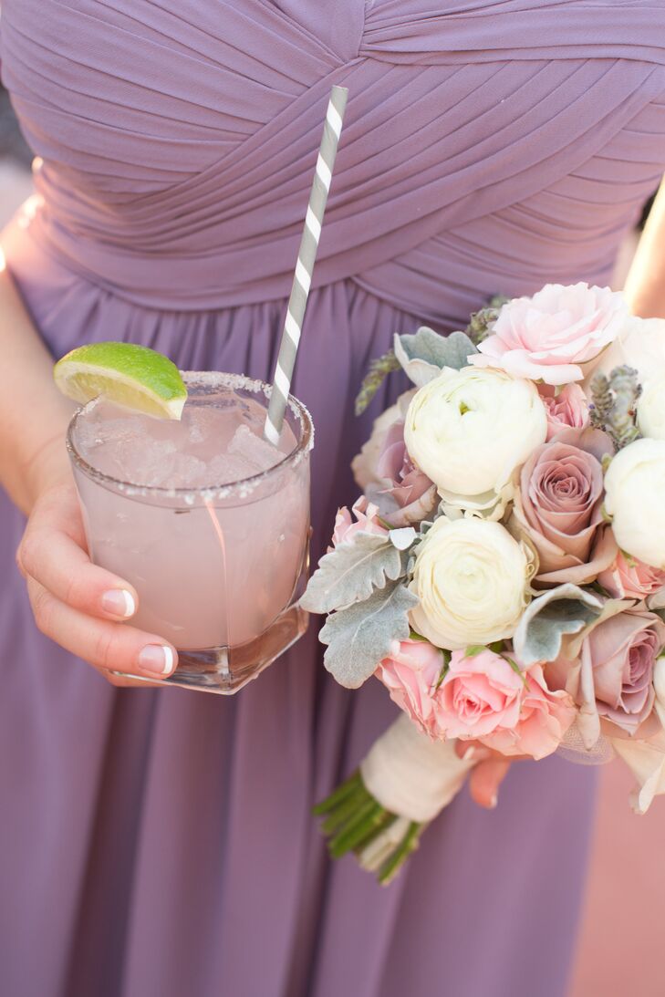 Kathleen and Aaron got their menu in on the day’s theme, by serving guests a lavender lemonade signature drink during cocktail hour.