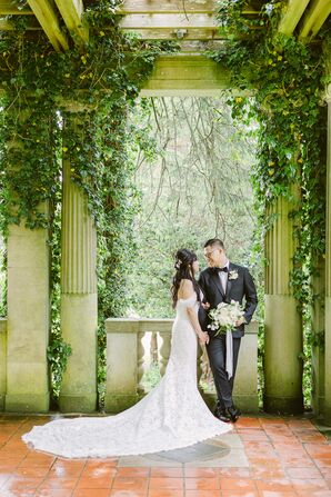 Couple Portraits at Eolia Mansion in Waterford, Connecticut