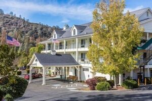Picture of Quality Inn Yosemite Valley Gateway