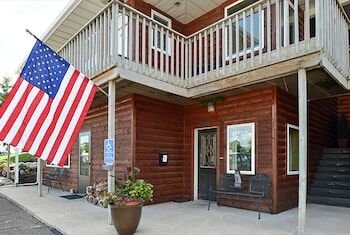 Picture of Cruise Inn RV Park and Lodging