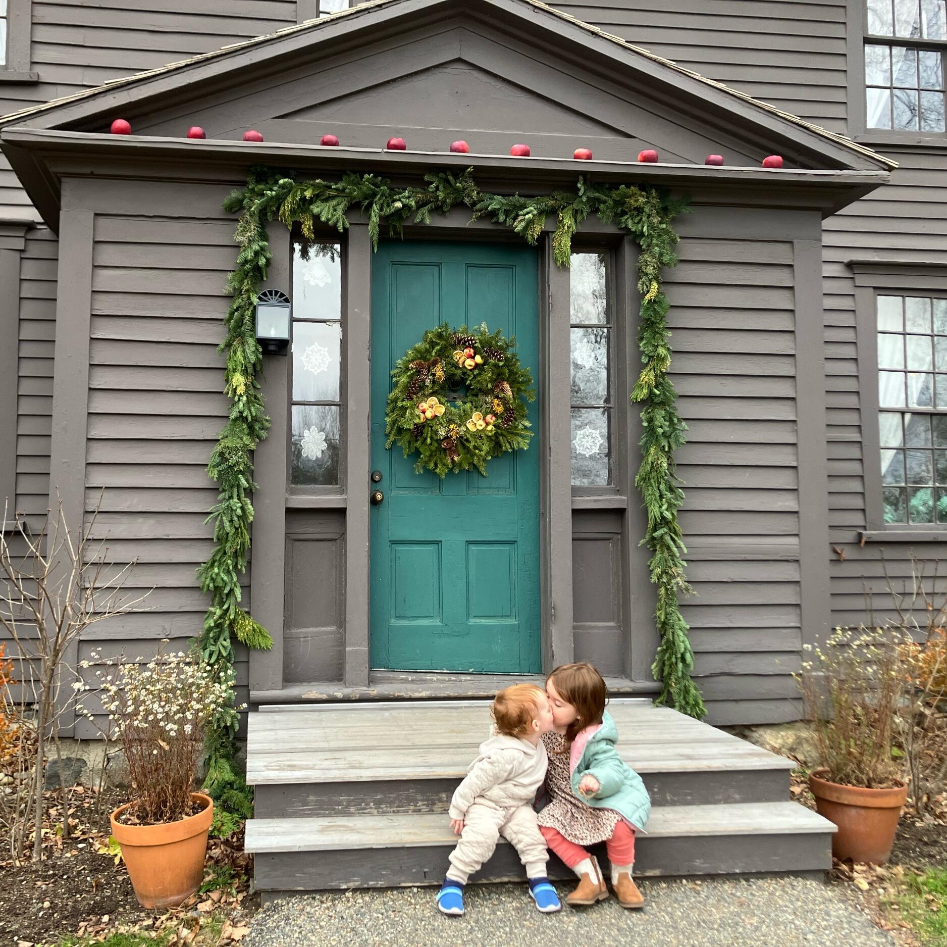Aria Rosa and Emery Lively