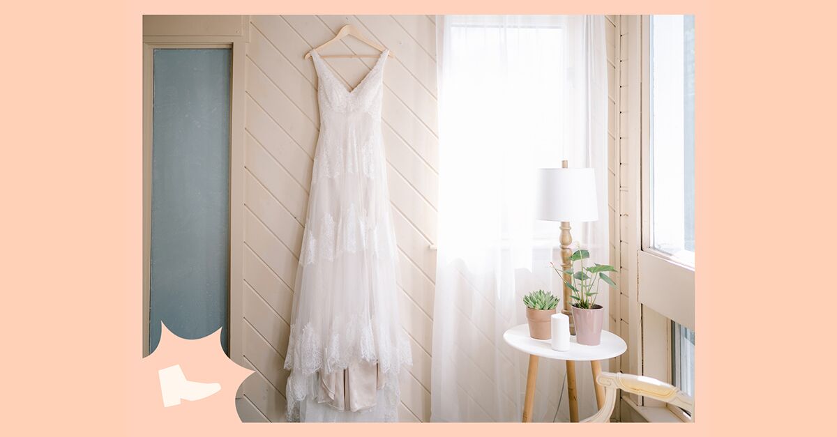 How to Steam a Wedding Dress, According to Experts How to Steam a Wedding Dress, According to Experts