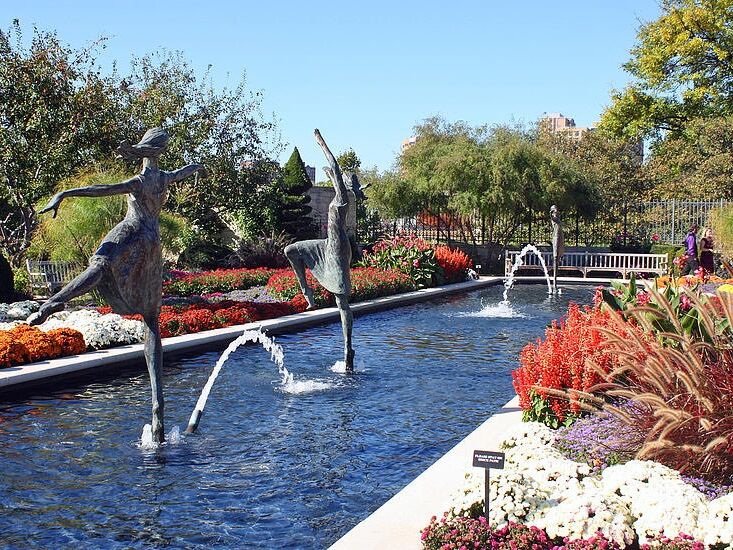 Picture of The Ewing and Muriel Kauffman Memorial Garden