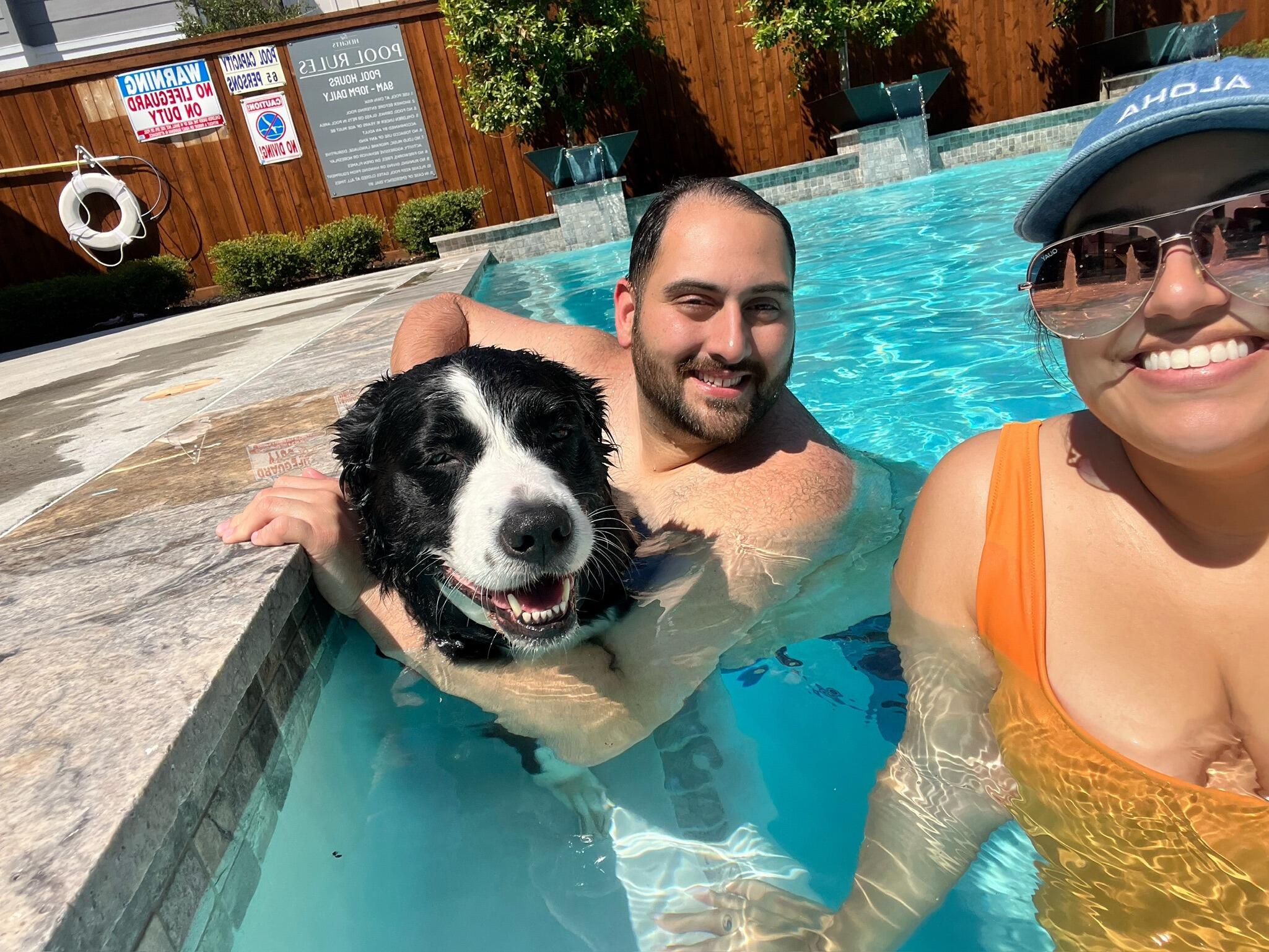 Bellita days in the pool