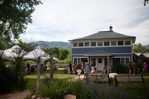 An Outdoor Cocktail Hour at Fresh and Wyld in Colorado