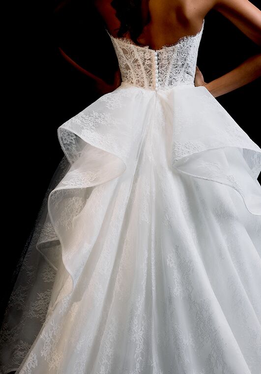 Justin Alexander Signature Nisha Ball Gown Wedding Dress - 7