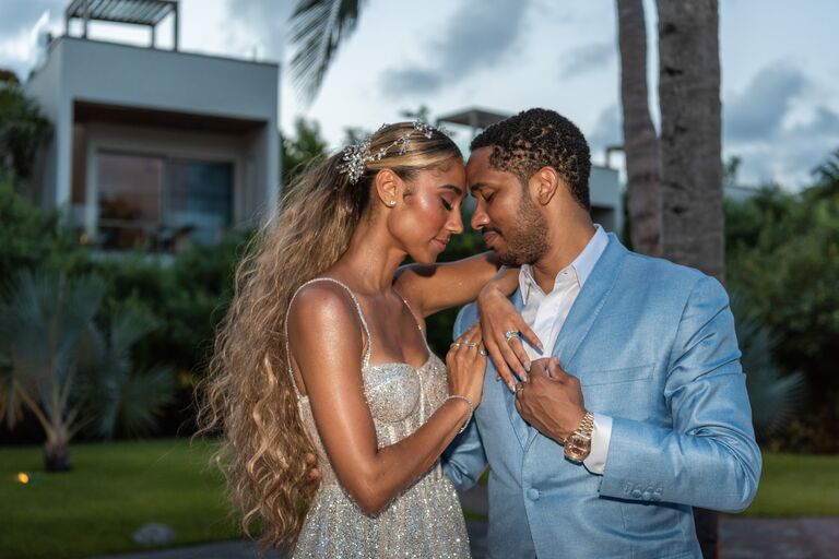 ally love wedding 