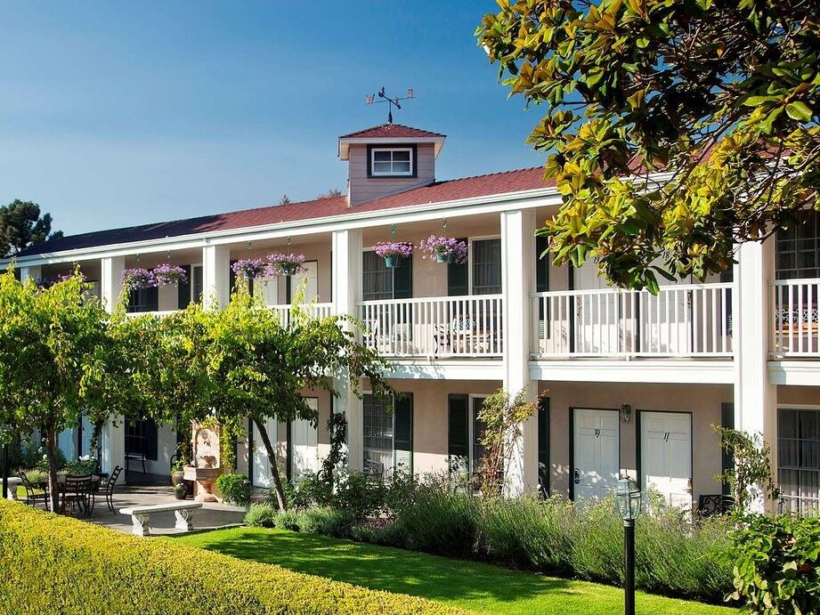 Picture of Lavender Inn by the Sea