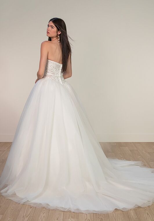 Stella York SY8189 Ball Gown Wedding Dress - 4