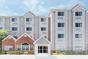 Picture of Microtel Inn & Suites by Wyndham Tuscaloosa / Near University