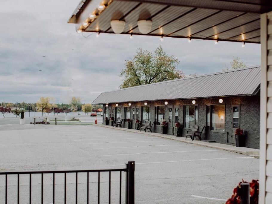 Picture of The Bayview Motel