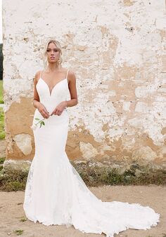 Essense of Australia D3263 Fit-and-Flare Wedding Dress