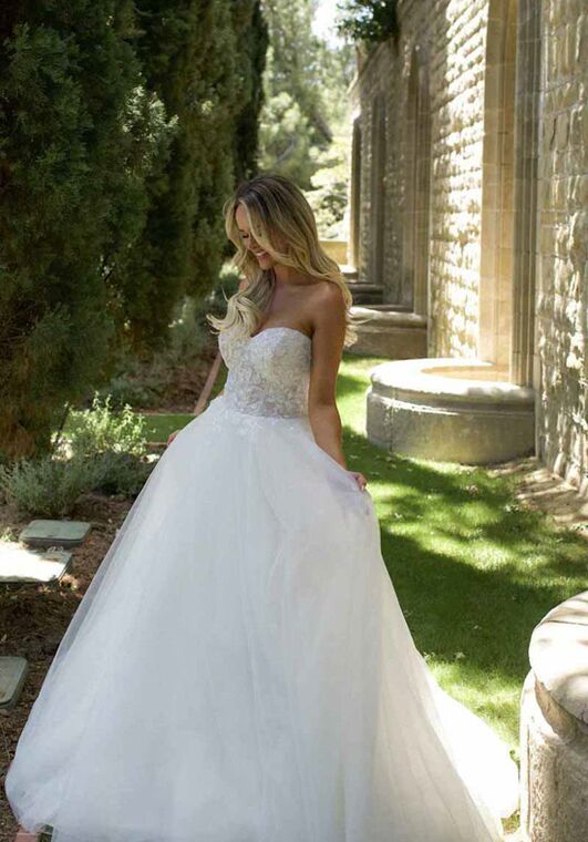 Stella York 7596 Ball Gown Wedding Dress - 5