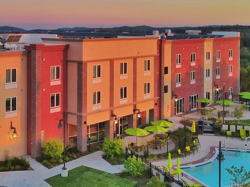 Picture of SpringHill Suites Auburn
