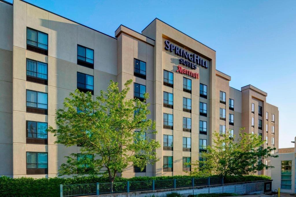 Picture of SpringHill Suites by Marriott St. Louis Brentwood