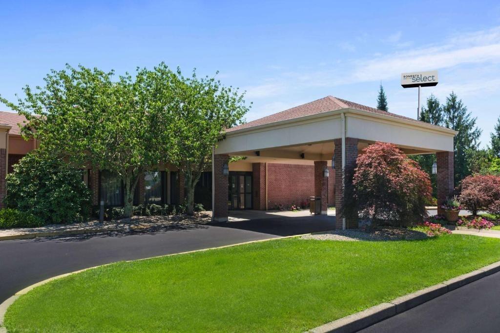 Picture of Sonesta Select Newport Middletown