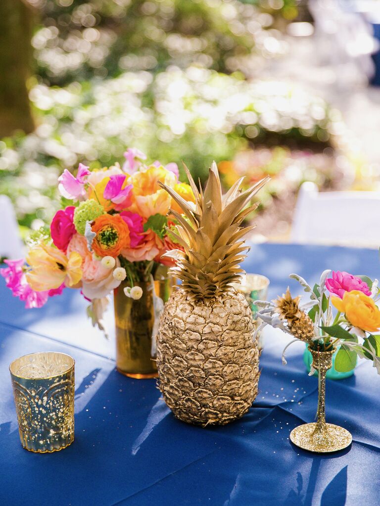 A golden pineapple centerpiece.