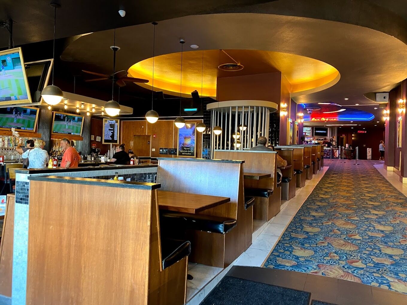 Picture of Harbor Square Theatre