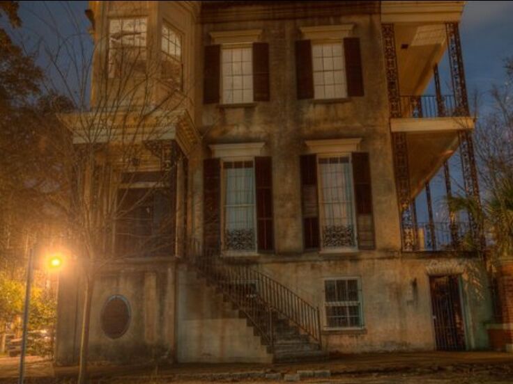 Picture of Savannah's Ghost City "Dead of Night" Walking Night Tour