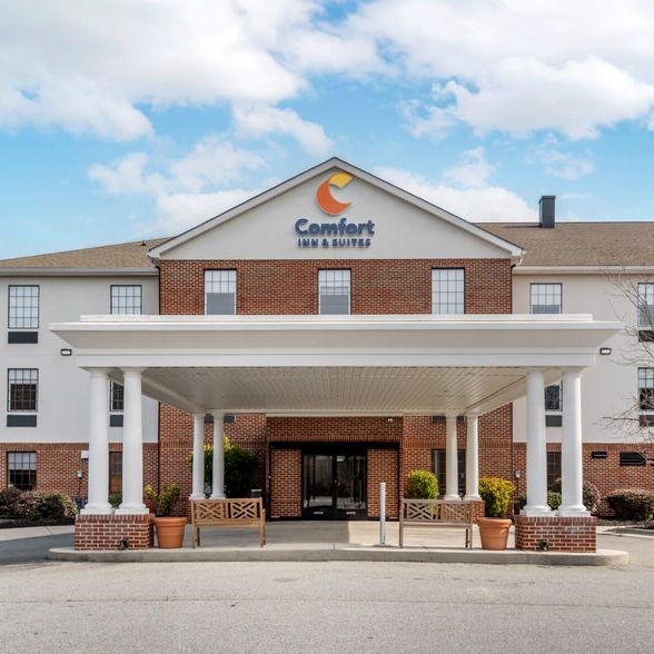 Picture of Comfort Inn & Suites
