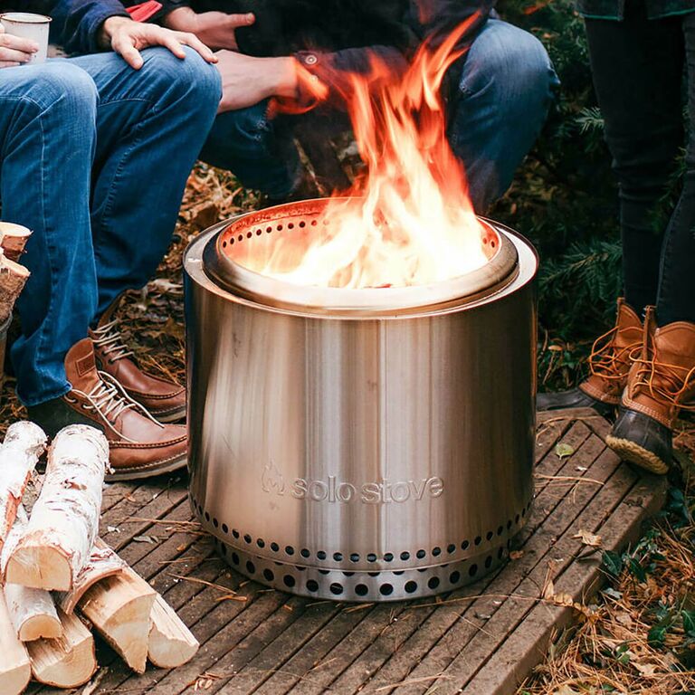 Outdoor firepit gift idea for wedding registry. 