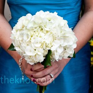 White Bridesmaid Bouquets