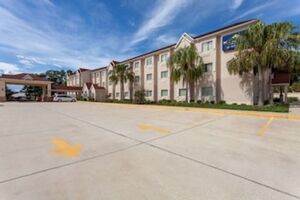 Picture of Microtel Inn & Suites by Wyndham Lady Lake / The Villages