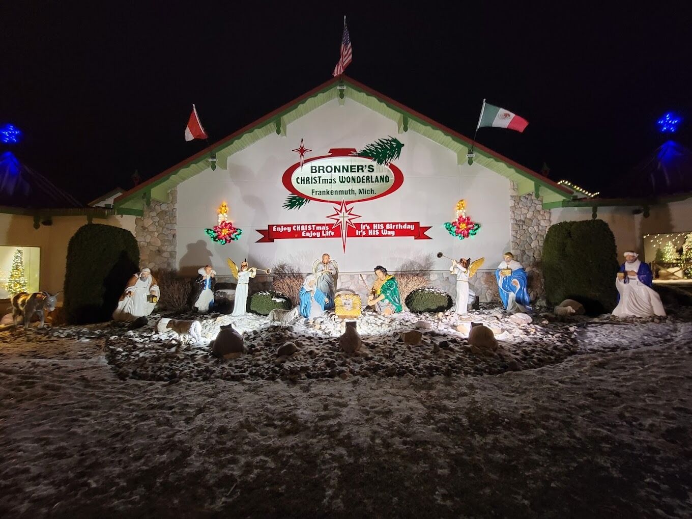 Picture of Bronner's CHRISTmas Wonderland