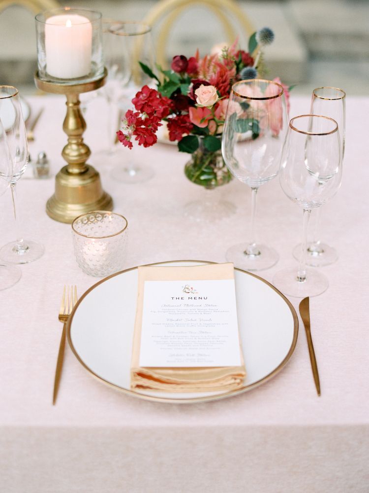 simple gold-and-blush wedding place setting
