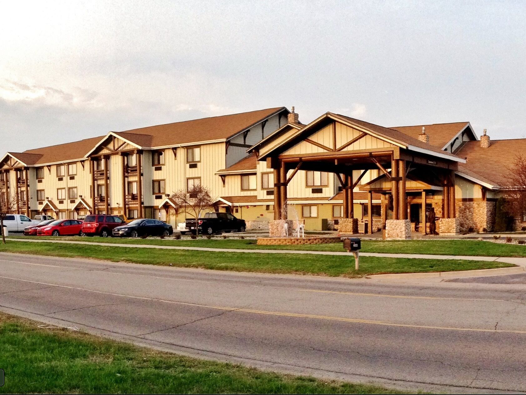 Picture of Best Western Plus Holland Inn & Suites