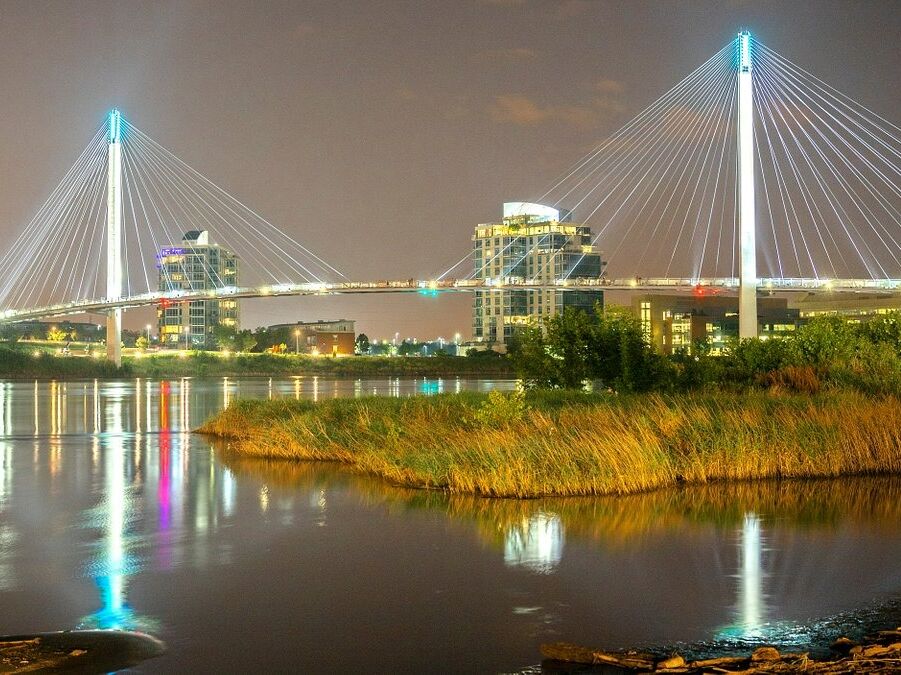 Picture of Bob Kerrey Pedestrian Bridge.