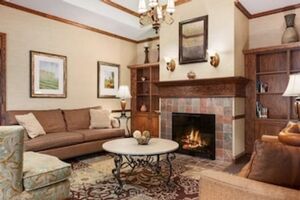 Picture of Country Inn & Suites by Radisson Asheville West near Biltmore