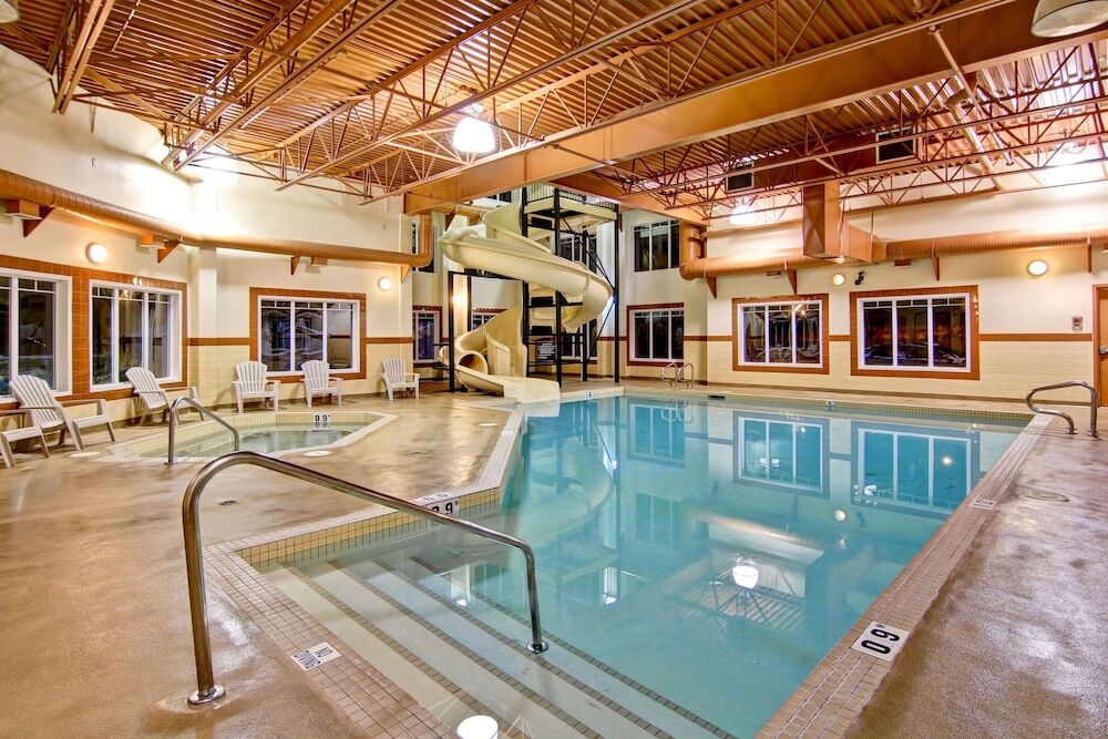 Picture of Ramada by Wyndham Ponoka