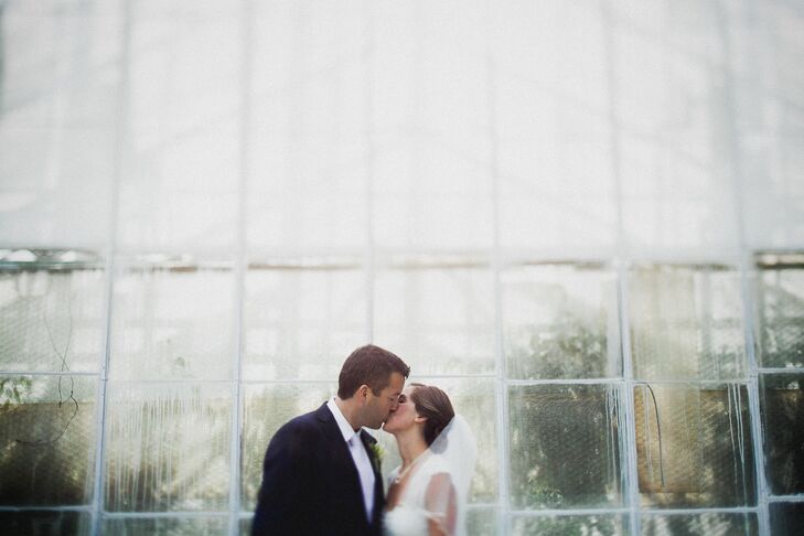 Nicole Wilsker (29 and a nanny) and Adam Hines (36 and in finance) met while they were both working abroad in Sydney, Australia. Their first date last