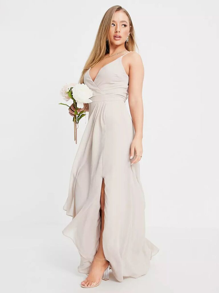 20 Wrap Bridesmaid Dresses for Every Type of Wedding