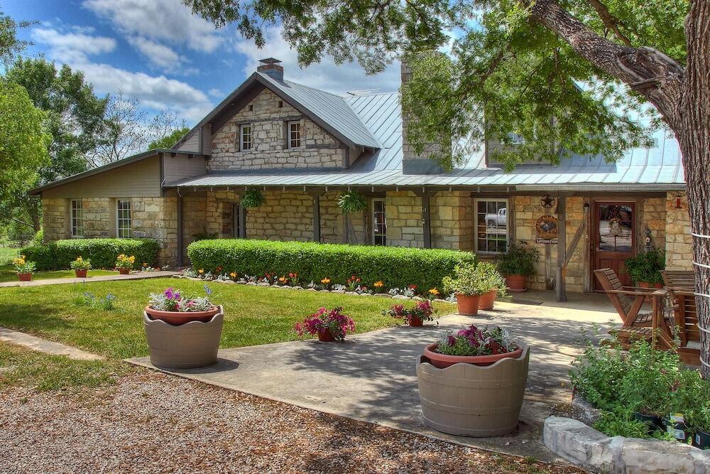 Picture of Kuebler Waldrip Haus B&B