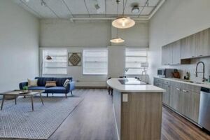 Picture of Old Town Lux Loft + New Building + Walk Score 76