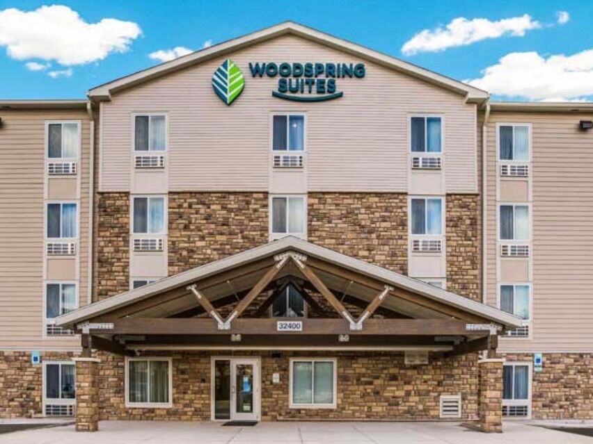 Picture of WoodSpring Suites Dearborn - Detroit