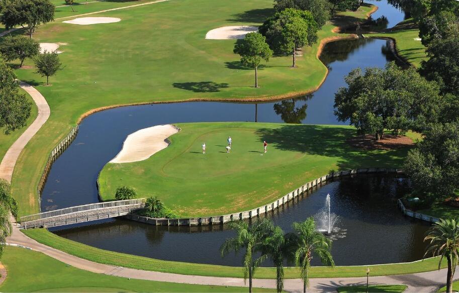 Picture of Palm Aire Country Club