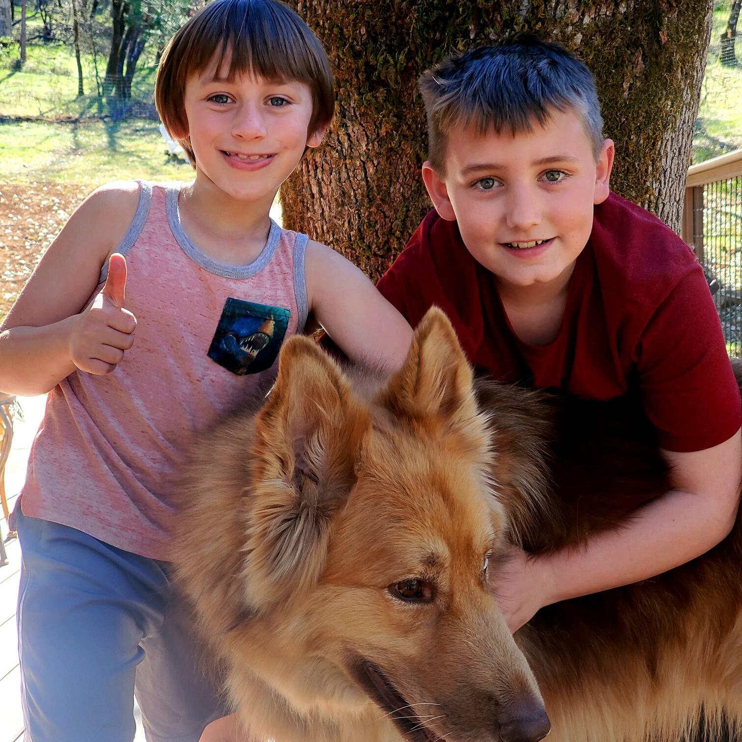 Kasten and Kyius Harris