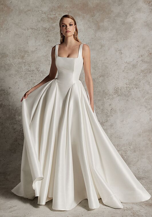 Justin Alexander Signature Dabira Ball Gown Wedding Dress - 4