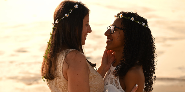 Kelly & Nina Home Page Banner