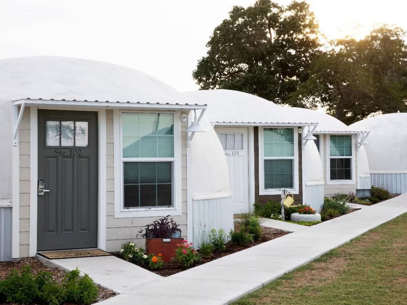 Picture of Country Dome Suites